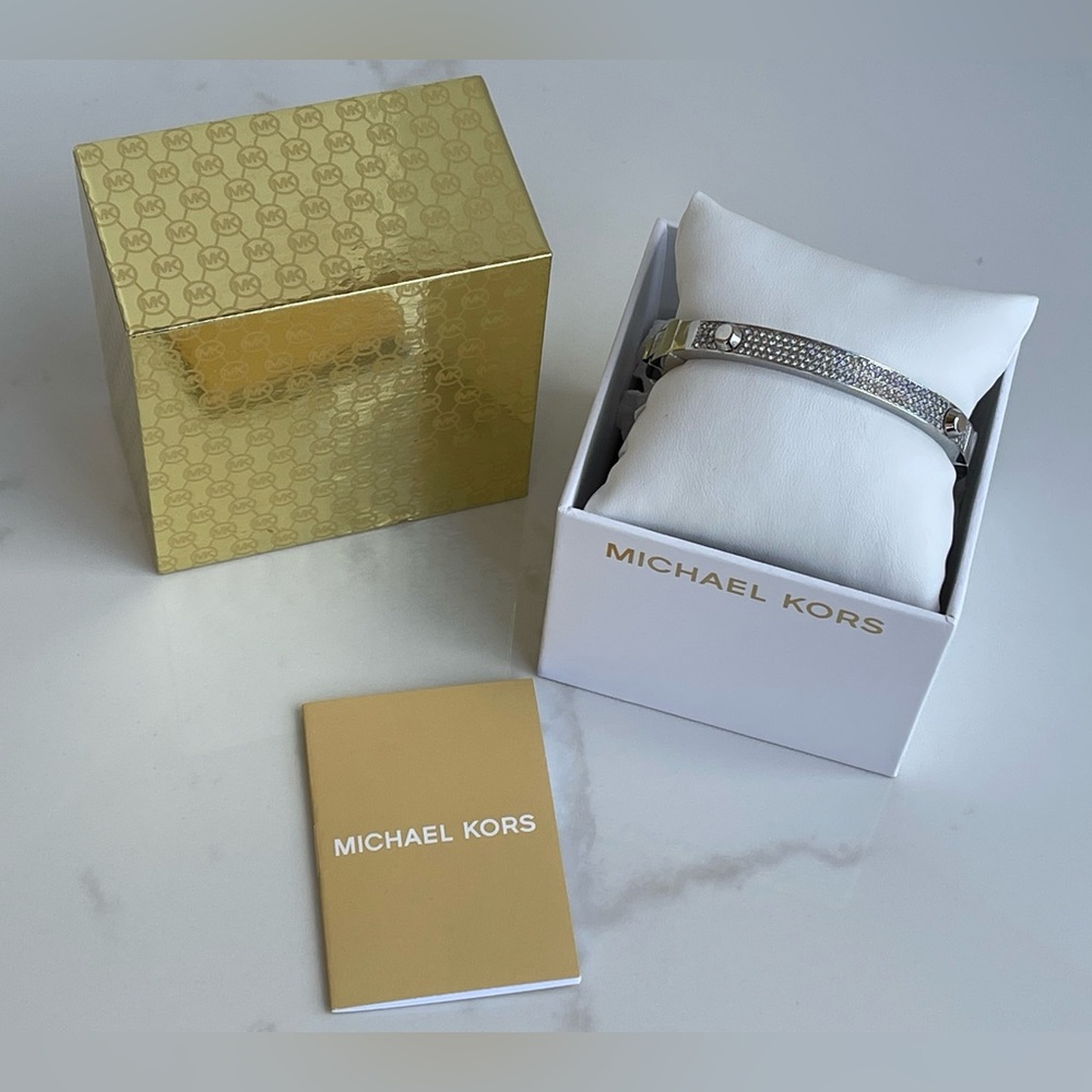 Michael Kors Heritage Astor Pave Hinged Silver Bracelet
